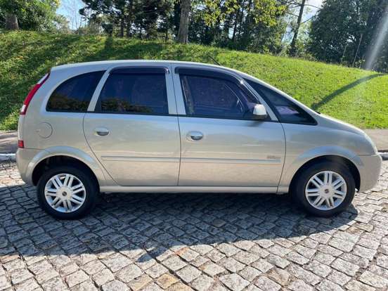 CHEVROLET-MERIVA-2004