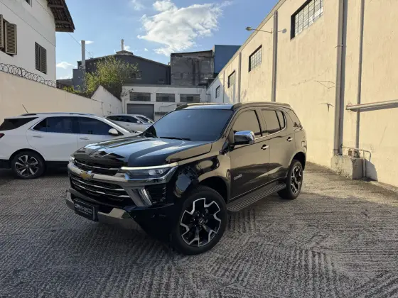 CHEVROLET TRAILBLAZER 2.8 16V TURBO DIESEL HIGH COUNTRY 7L 4X4 AUTOMÁTICO CHEVROLET TRAILBLAZER 2.8 16V TURBO DIESEL HIGH COUNTRY 7L 4X4 AUTOMÁTICO