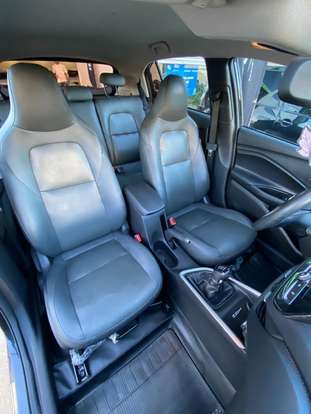 CHEVROLET-ONIX-2020
