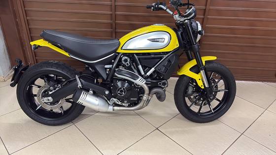 DUCATI SCRAMBLER ICON 