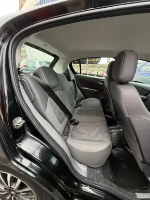 FIAT-PALIO-2015