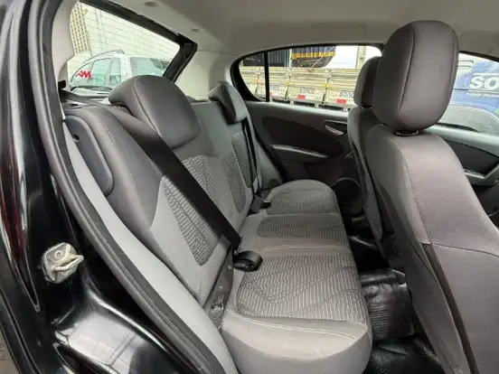 FIAT-PALIO-1.0 MPI ATTRACTIVE 8V FLEX 4P MANUAL FIAT-PALIO-2015
