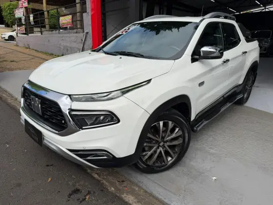 FIAT TORO 2.0 16V TURBO DIESEL RANCH 4WD AT9