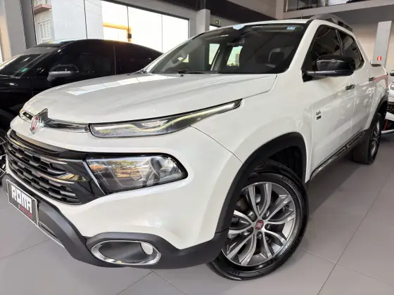 FIAT TORO 2.0 16V TURBO DIESEL VOLCANO 4WD AT9