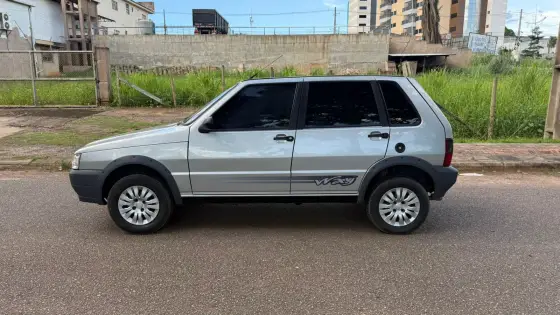 FIAT UNO 1.0 MPI MILLE WAY ECONOMY 8V FLEX 4P MANUAL