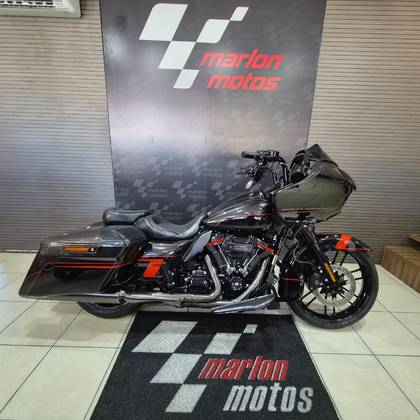 HARLEY-DAVIDSON CVO ROAD GLIDE 