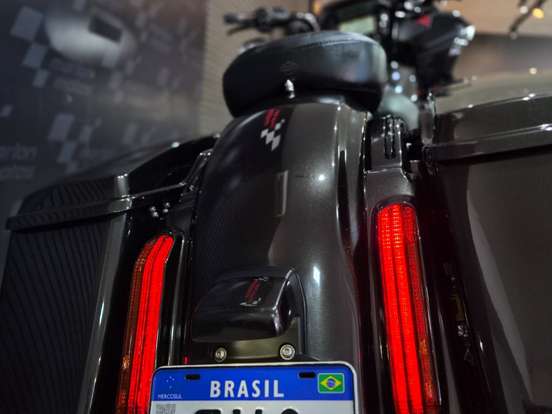 HARLEY-DAVIDSON-CVO ROAD GLIDE HARLEY-DAVIDSON-CVO ROAD GLIDE-2018