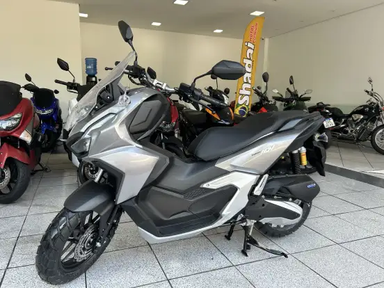 HONDA-ADV-2025