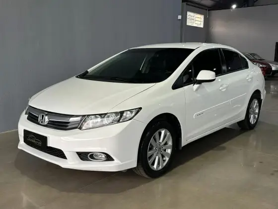 HONDA CIVIC 1.8 LXS 16V FLEX 4P AUTOMÁTICO