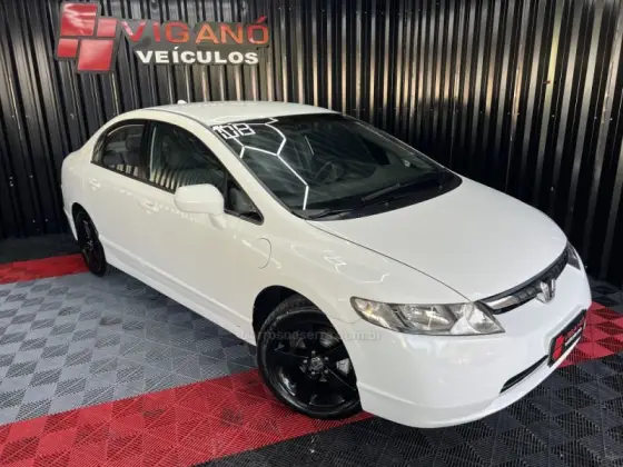 HONDA CIVIC 1.8 LXS 16V GASOLINA 4P MANUAL