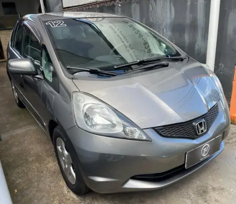 HONDA FIT 1.4 LX 16V FLEX 4P MANUAL HONDA FIT 1.4 LX 16V FLEX 4P MANUAL