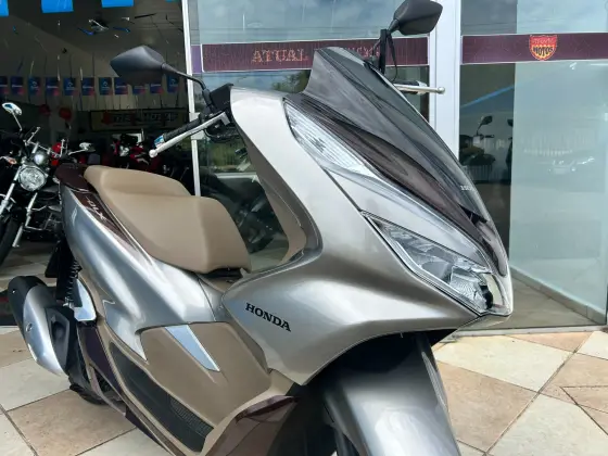 HONDA PCX DLX HONDA PCX DLX