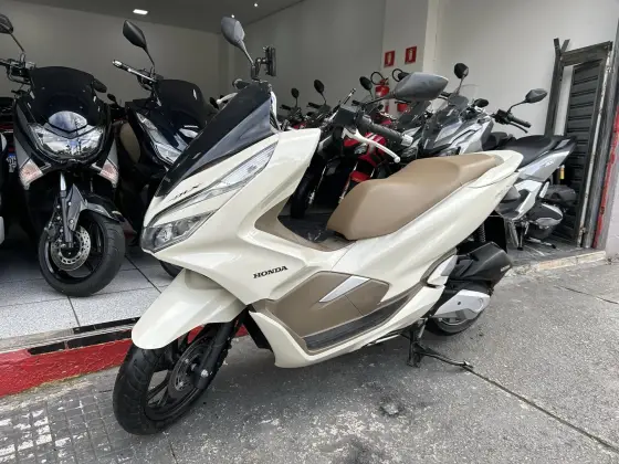 HONDA PCX DLX 