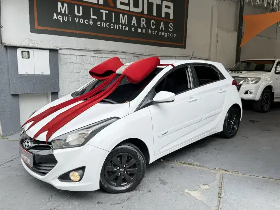 HYUNDAI HB20 1.0 COMFORT PLUS 12V FLEX 4P MANUAL