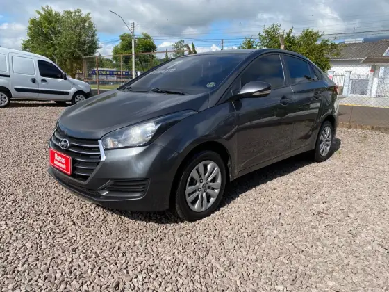 HYUNDAI HB20S 1.6 COMFORT STYLE 16V FLEX 4P AUTOMÁTICO