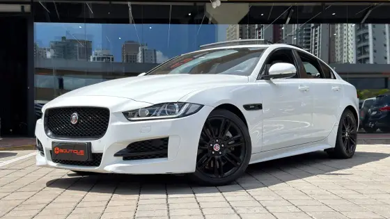 JAGUAR XE 2.0 16V INGENIUM P250 GASOLINA R-SPORT 4P AUTOMÁTICO