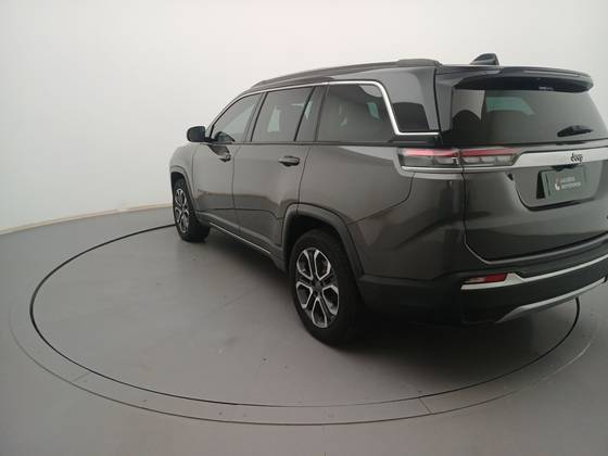 /en/city/cate-car-used-car/jeep-commander-2022-1-3-t270-turbo-flex-limited-at6-43979133896688640/-2