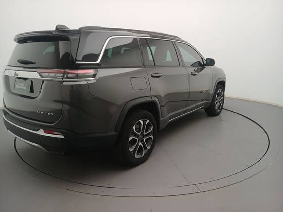 /en/city/cate-car-used-car/jeep-commander-2022-1-3-t270-turbo-flex-limited-at6-43979133896688640/-4
