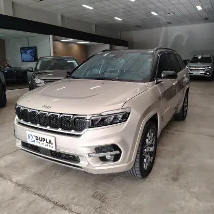 JEEP COMMANDER 2.0 TD380 TURBO DIESEL OVERLAND AT9 JEEP COMMANDER 2.0 TD380 TURBO DIESEL OVERLAND AT9