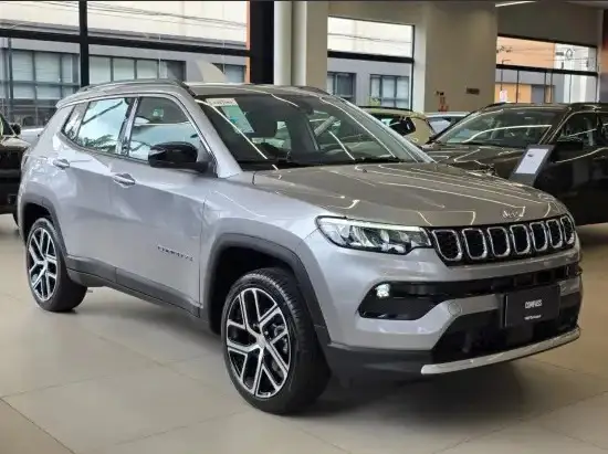 JEEP COMPASS 1.3 T270 TURBO FLEX LONGITUDE AT6