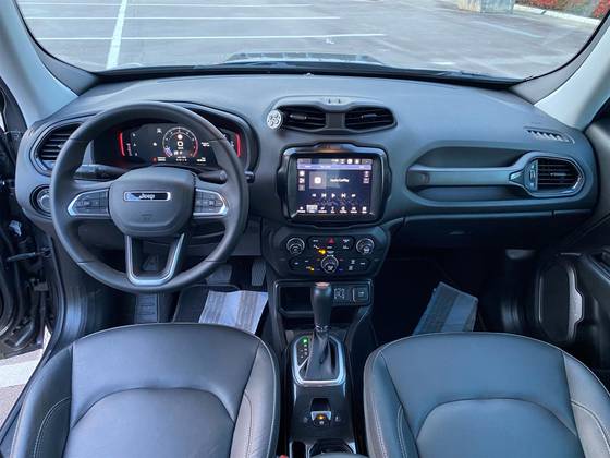JEEP RENEGADE 1.3 T270 TURBO FLEX LONGITUDE AT6