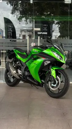 KAWASAKI NINJA 300 