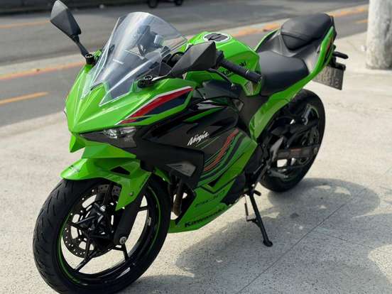 KAWASAKI-NINJA 500-2024