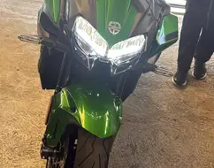 KAWASAKI Z900 KAWASAKI Z900