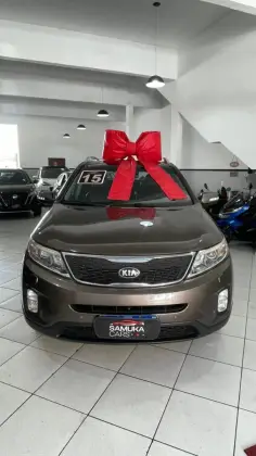 KIA SORENTO 3.5 V6 GASOLINA EX 7L 4WD AUTOMÁTICO KIA SORENTO 3.5 V6 GASOLINA EX 7L 4WD AUTOMÁTICO