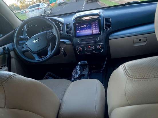 KIA-SORENTO-2.4 16V GASOLINA EX AUTOMÁTICO KIA-SORENTO-2013
