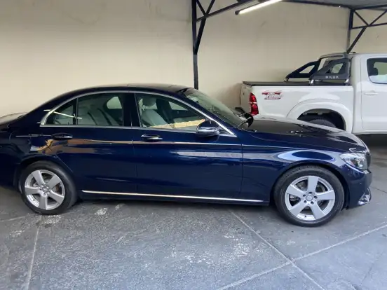 MERCEDES-BENZ-C 200-2.0 CGI AVANTGARDE 16V GASOLINA 4P AUTOMÁTICO MERCEDES-BENZ-C 200-2015
