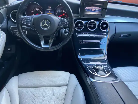 MERCEDES-BENZ-C 200-2.0 CGI AVANTGARDE 16V GASOLINA 4P AUTOMÁTICO MERCEDES-BENZ-C 200-2015