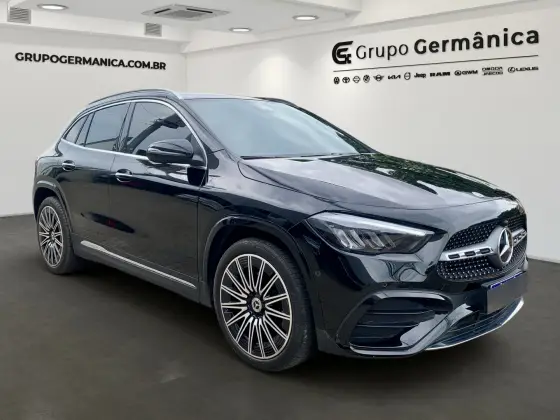 MERCEDES-BENZ GLA 200 1.3 MHEV AMG LINE 7G-DCT MERCEDES-BENZ GLA 200 1.3 MHEV AMG LINE 7G-DCT