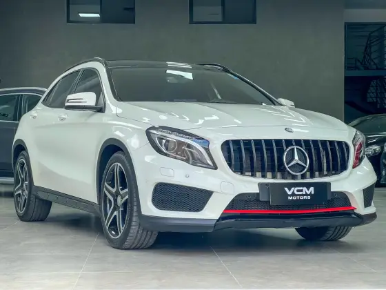 MERCEDES-BENZ GLA 250 2.0 16V TURBO GASOLINA SPORT 4P AUTOMÁTICO