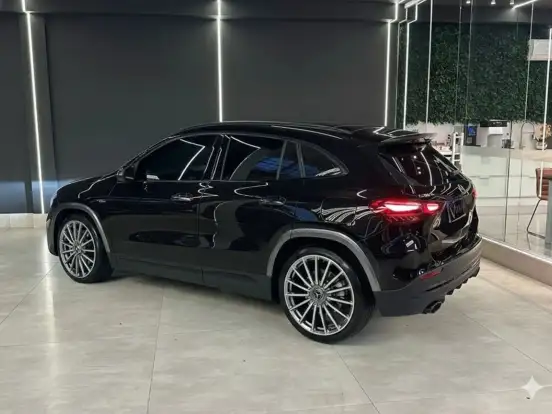 MERCEDES-BENZ-GLA 35 AMG-2.0 MHEV 4MATIC SPEEDSHIFT MERCEDES-BENZ-GLA 35 AMG-2025