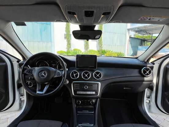 MERCEDES-BENZ-GLA 200-1.6 CGI FLEX STYLE 7G-DCT MERCEDES-BENZ-GLA 200-2018