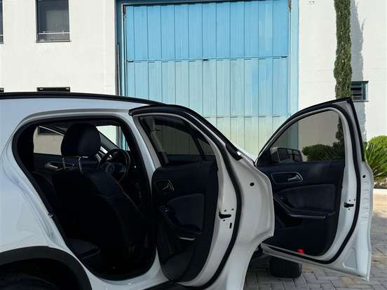 MERCEDES-BENZ-GLA 200-1.6 CGI FLEX STYLE 7G-DCT MERCEDES-BENZ-GLA 200-2018