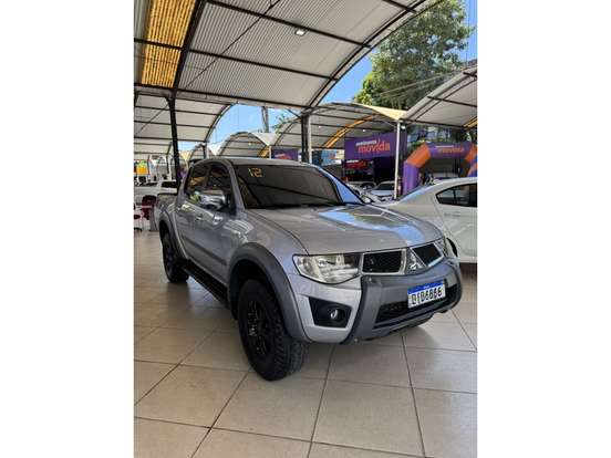 MITSUBISHI-L200 TRITON-2011