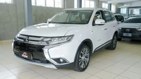 MITSUBISHI OUTLANDER 3.0 GT 4X4 V6 24V GASOLINA 4P AUTOMÁTICO