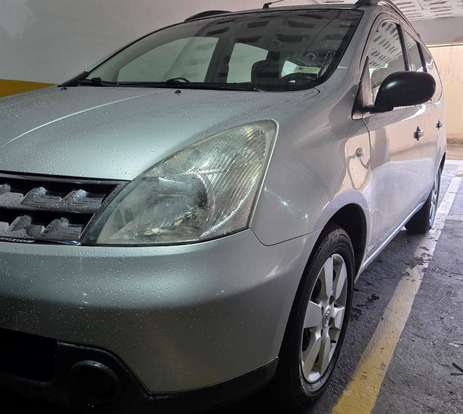 NISSAN-LIVINA-1.6 SL 16V FLEX 4P MANUAL NISSAN-LIVINA-2010