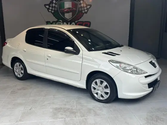 PEUGEOT 207 1.4 SEDAN ACTIVE 8V FLEX 4P MANUAL PEUGEOT 207 1.4 SEDAN ACTIVE 8V FLEX 4P MANUAL