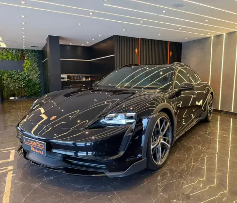 PORSCHE TAYCAN 4 CROSS TURISMO ELÉTRICO