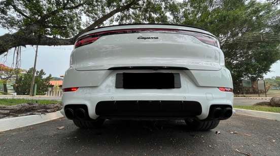 PORSCHE-CAYENNE-2022