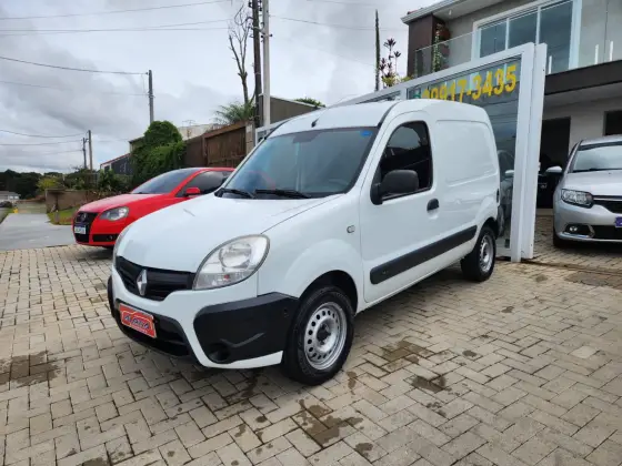 RENAULT KANGOO 1.6 EXPRESS 16V FLEX 4P MANUAL RENAULT KANGOO 1.6 EXPRESS 16V FLEX 4P MANUAL