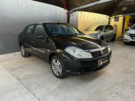 RENAULT SYMBOL 1.6 EXPRESSION 8V FLEX 4P MANUAL