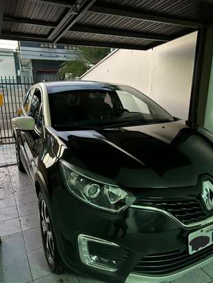 RENAULT-CAPTUR-2017