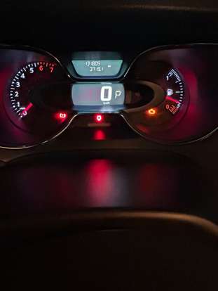 RENAULT-CAPTUR-2017