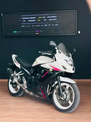 SUZUKI GSX 650 F 