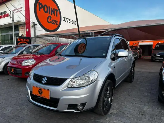SUZUKI SX4 2.0 4X4 16V GASOLINA 4P AUTOMÁTICO SUZUKI SX4 2.0 4X4 16V GASOLINA 4P AUTOMÁTICO