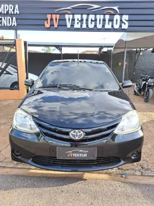 TOYOTA ETIOS 1.3 XS 16V FLEX 4P MANUAL TOYOTA ETIOS 1.3 XS 16V FLEX 4P MANUAL